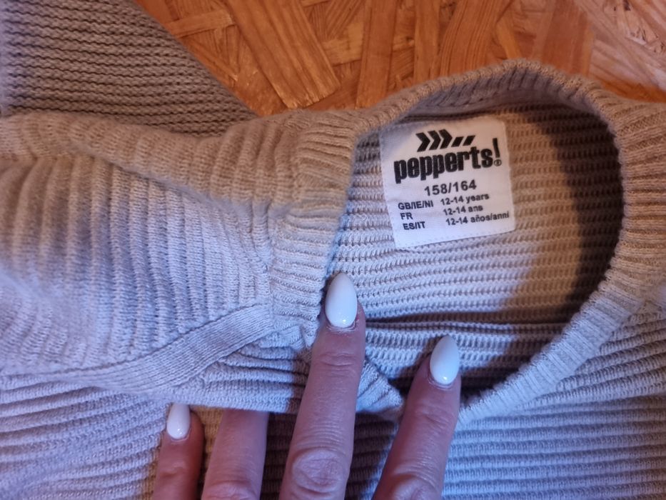 Sweterki 2szt 140/146