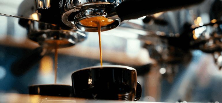 Бесплатная аренда профессиональных кофемашина + кофемолка!