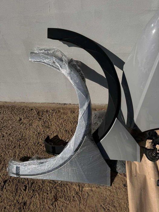 Крило переднє для Hyundai Ioniq 5  2023    запчастини/РОЗБОРКА