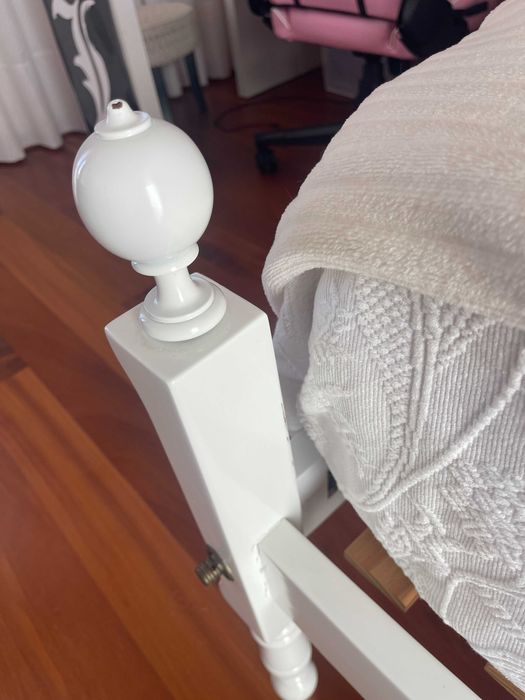 Cama de solteiro completa