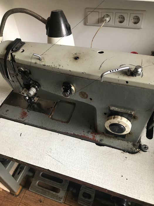 Машинка швейная для пошива изделий из кожи