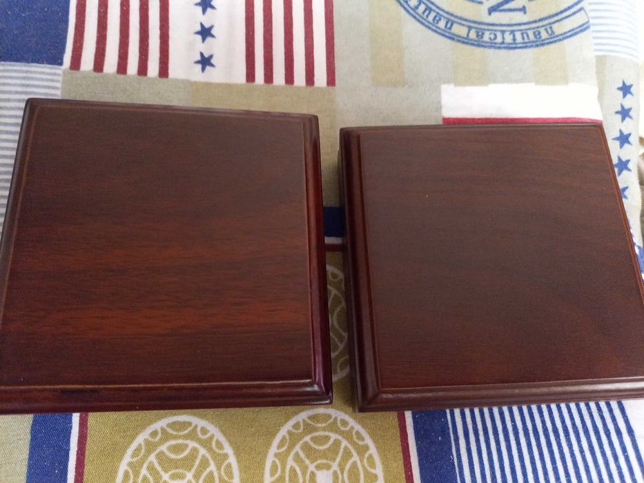 Срібні монети  .