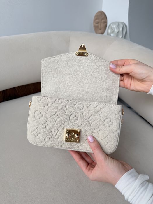 Сумка Louis Vuitton Pochette Metis