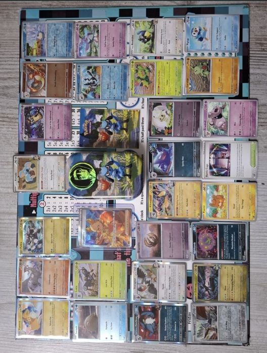Zestaw kart Pokemon/Idealny na Prezent
