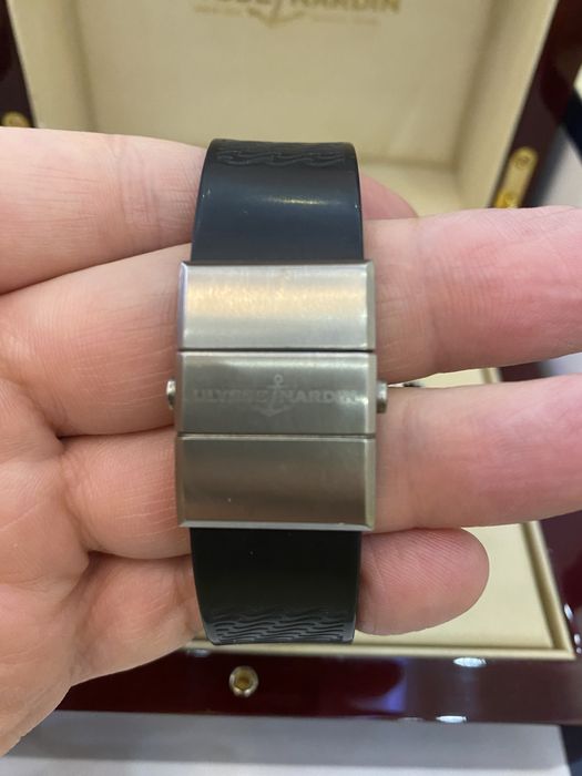 Часы Ulisse Nardin Marin