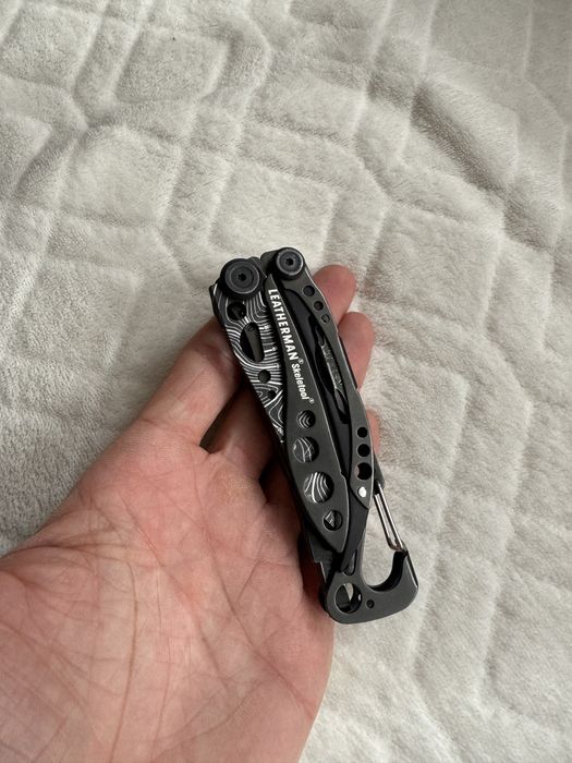 Leatherman skeletool