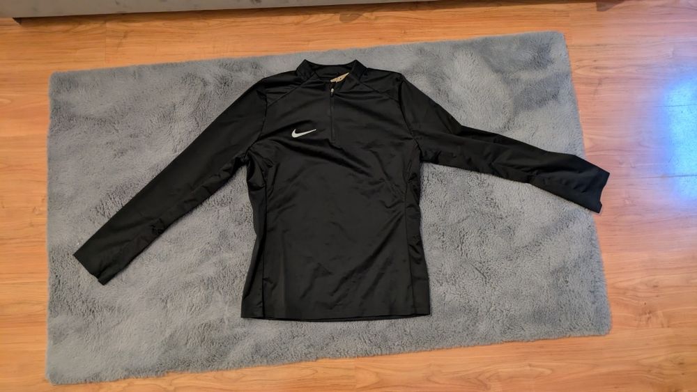 Nowa bluza Nike storm-fit rozmiar L