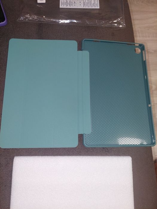 Чехол Lenova Tab M10 plus