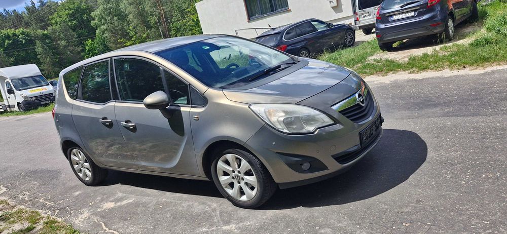Meriva 1.4 turbo gaz sekwencja super stan zarejestrowany