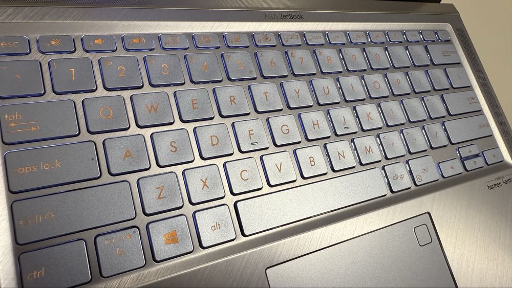 Laptop ASUS ZenBook 14 UM431D 14"