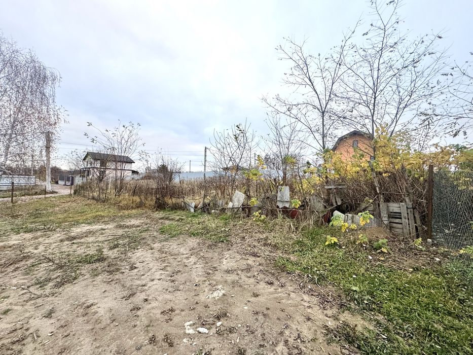 Продаж ділянки 4 сотки Медова 181