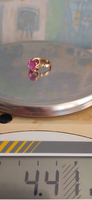 Золотые серьги..