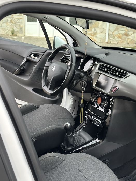 75.000 KM! Citroen C3 1.2 Puretech