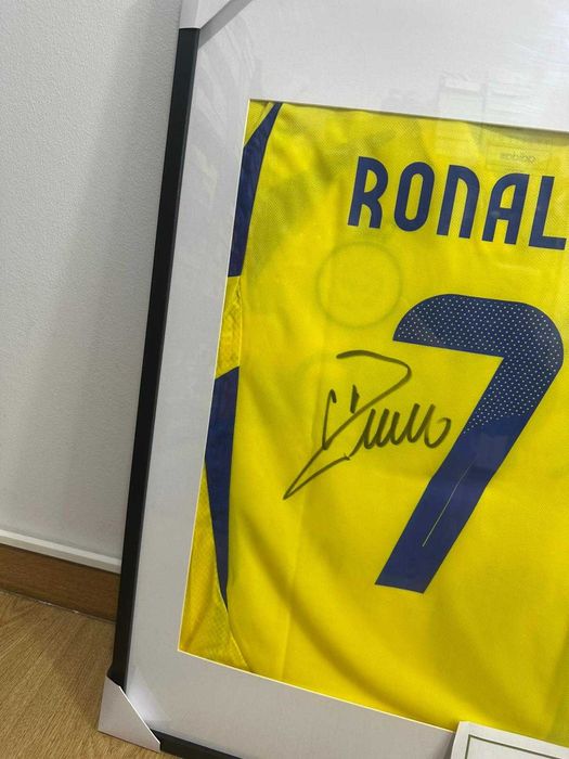 Camisola Assinada Cristiano Ronaldo Al-Nassr 24/25 Com Certificado