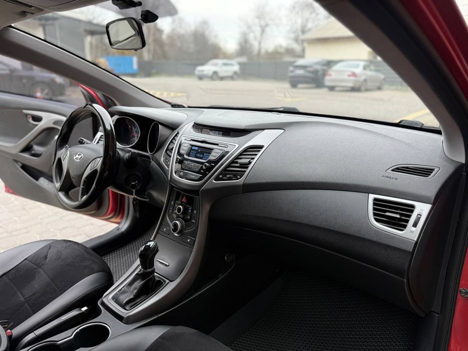 Офіційна Елантра на автоматі