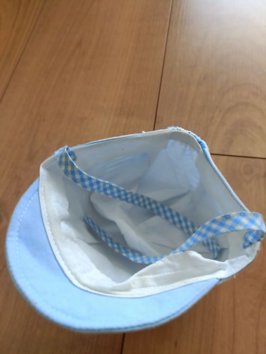 Chapéu de bebé - 42,5 cm de diâmetro