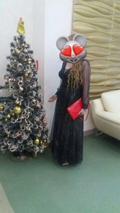 Чудова вечірня розкішна сукня