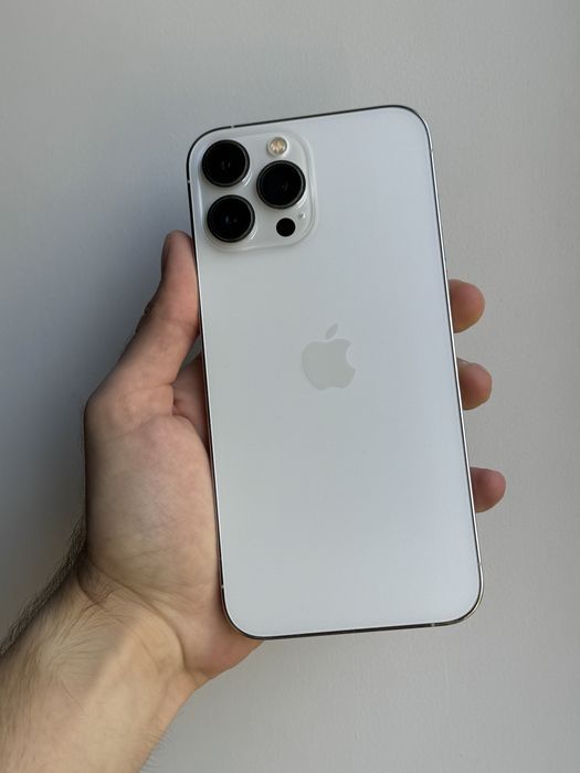 iPhone 13 Pro Max 256 Gb Silver Neverlock АКБ 89% Идеальное состояние