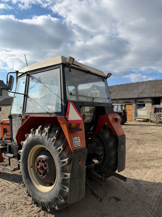 Ciągnik rolniczy Zetor 7211