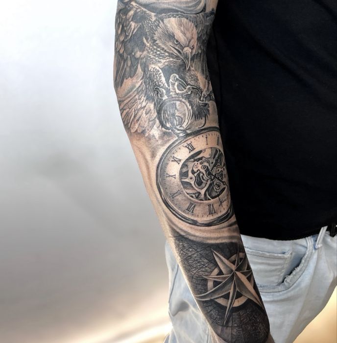 Tattoo realismo & fines lines