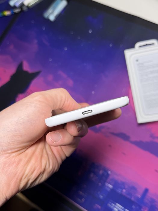 Apple iPhone Air MagSafe Battery (MGPG4ZE/A)