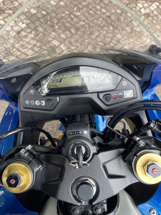 CBR 600F, 2011, 25.000km