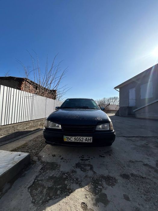 Продам кадет.