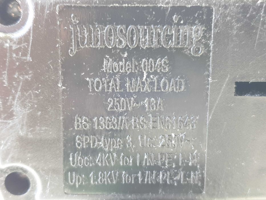 подовжувач, 12 гнізд Розетка,Колодка  січення жили  1.25мм. довж 1.8м.