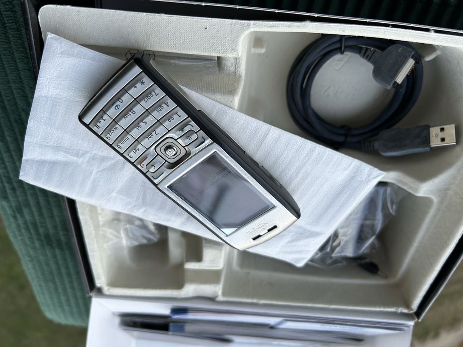 Top Nokia E50 Biznes Klasa/Ofoliowana/Karton zgodny Imei/Bez Simlocka!