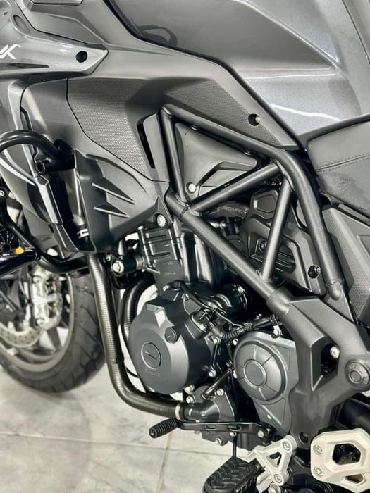 Benelli TRK 502.  4590klm