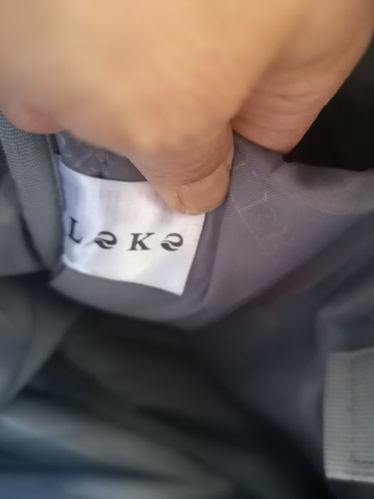Mochila Leke em ótimo estado