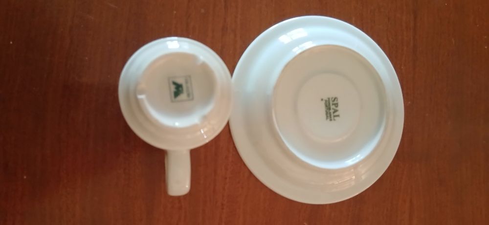 Chávena e pires de café