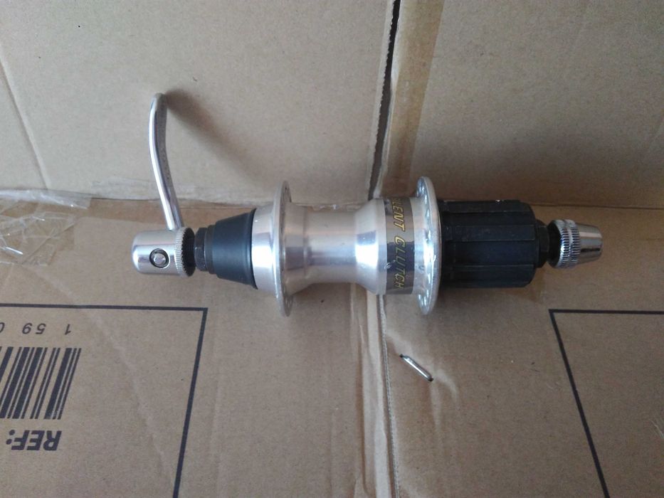 piasta shimano silent clutch FH-R50A-kaseta 7 ka.