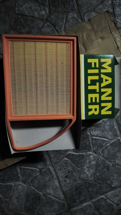 Filtro de ar Mann C 3585- novo