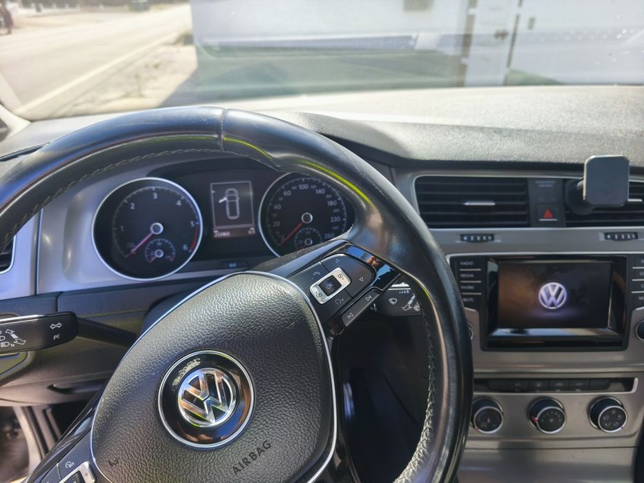 Volkswagen Golf VII Variant