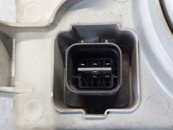 Ótica / farol esquerda HYUNDAI Accent I Sedan (X3)