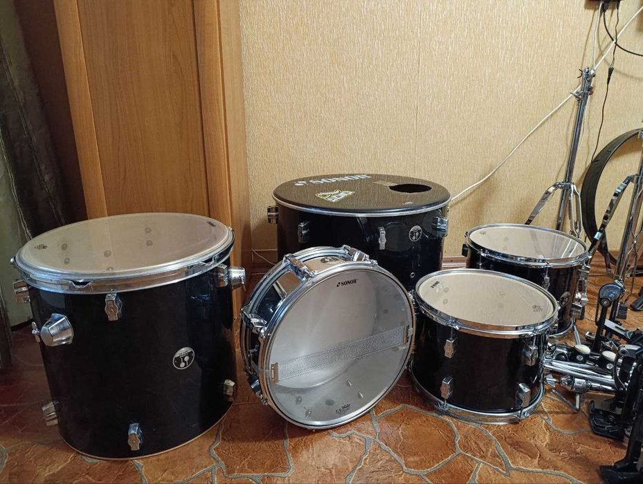 Продам ударну установку SONOR