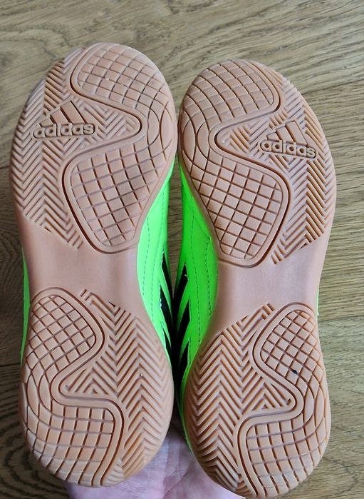 Buty halowe do piłki nożnej dziecięce halówki Adidas Deportivo 32