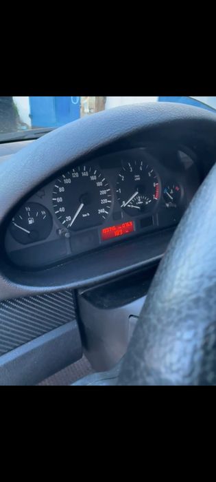 Продам BMW е46 2002 рік