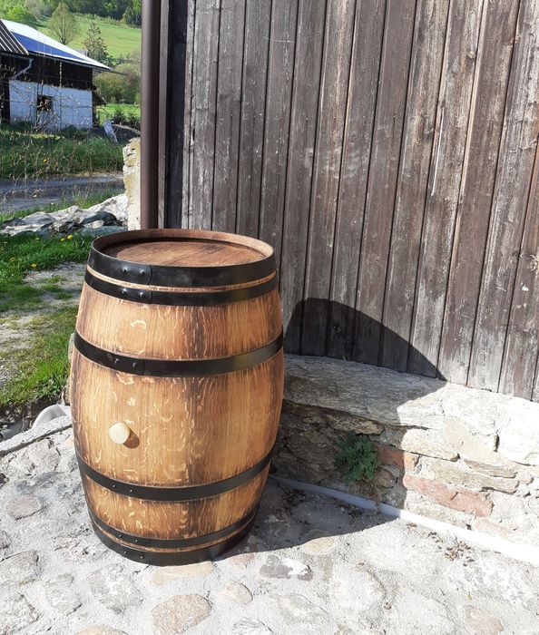 Beczka drewniana dębowa szczelna  Barrique 225 litr.