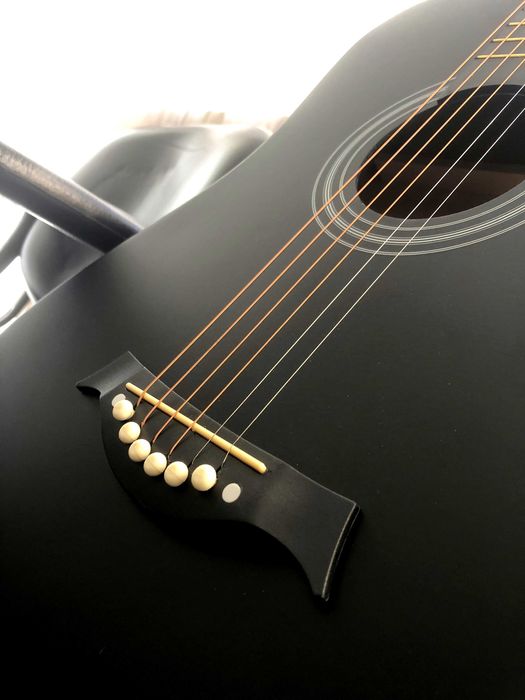 Violão Novo - 38 Polegadas com Capa, Com Pinos, Correia, Capotraste, Paletas, Jogo de cordas Reservas