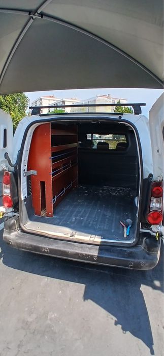 Armario Citroen berlingo ,Peugeot - 2011 a 2018