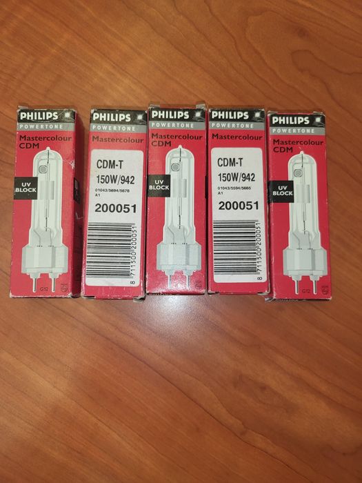 Lâmpada mastercolour CDM T 150w /942 G12
