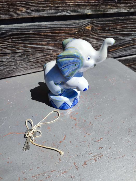 Ceramiczna figurka słonia - Skarbonka lata 70 - vintage - design K13