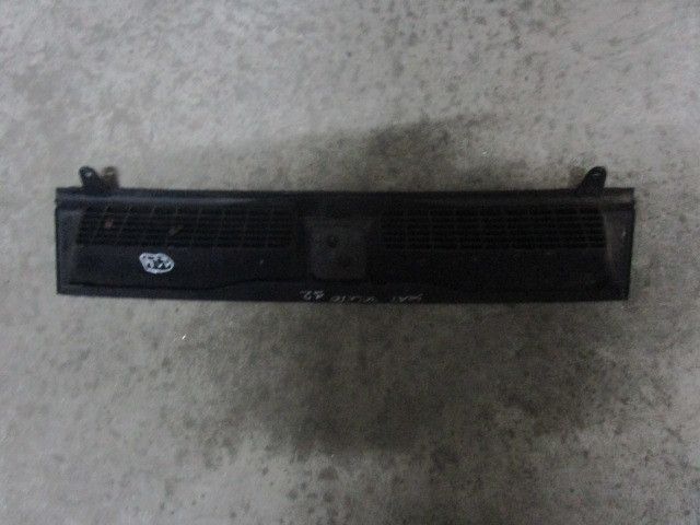 Grelha do Pára-Choques da Frente SEAT Toledo I (1L)