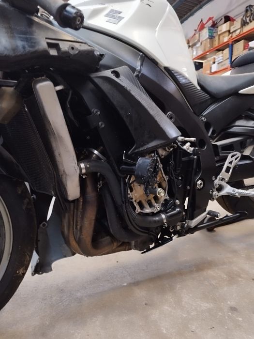 Gsxr 600 35 kw acidentada