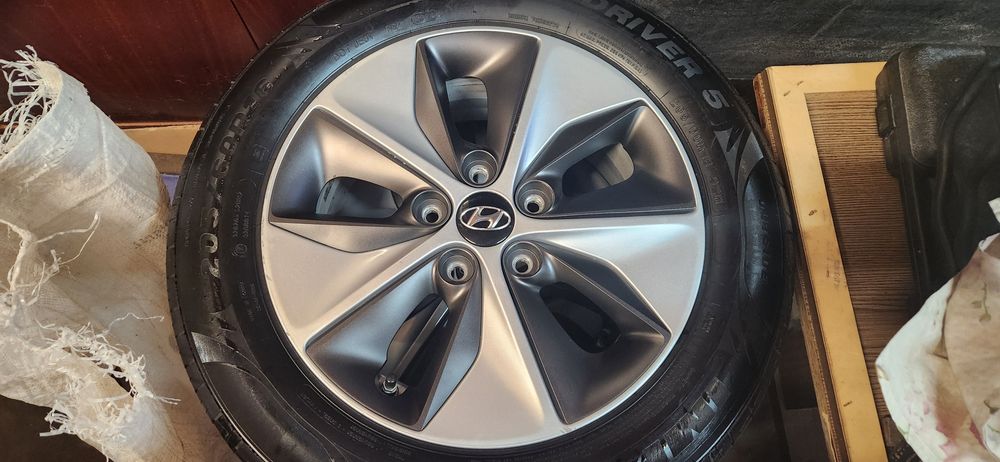 Колеса hyundai ioniq іонік Niro soul kona r16 5×114.3 205 60 16