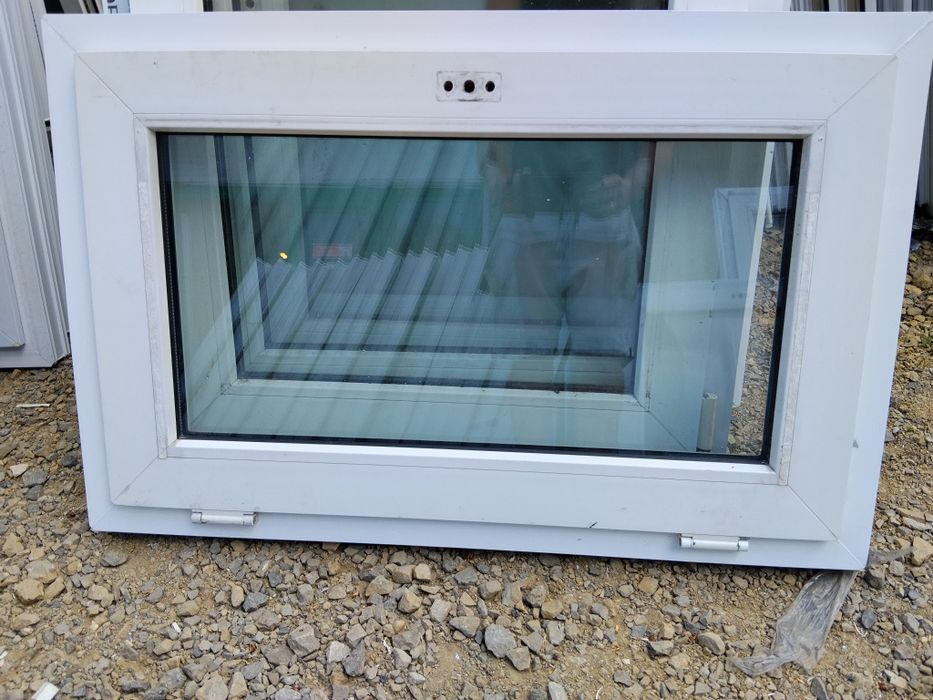 Okna PCV 90 x 60 używane okno 93 x 60