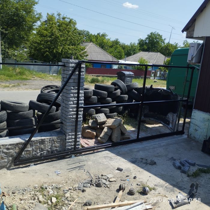 Виготовлення відкатних воріт