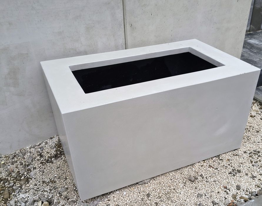 Donica - kompozytowa imitacja betonu